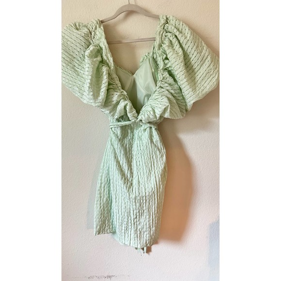 ASOS LUXE Curve Bubble Bardot Wrap Mini Dress in Green Gingham - Picture 5 of 10